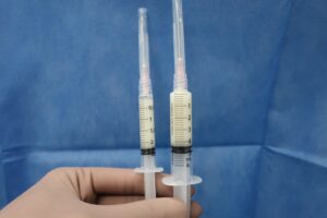 除去したオイリストの注射器